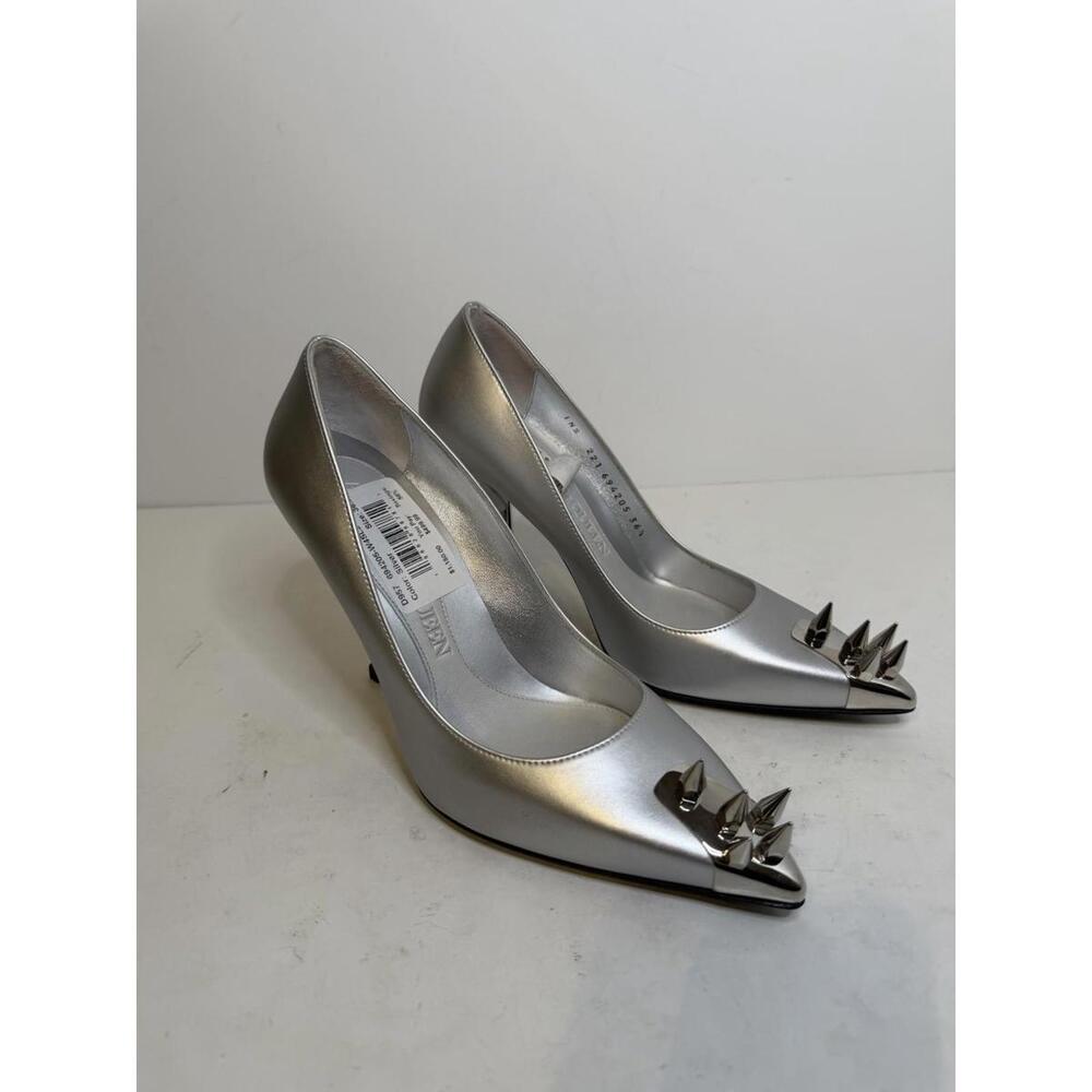 Alexander McQueen Spike Toe Pumps Silver EU 36.5 US 6.5 New No Box